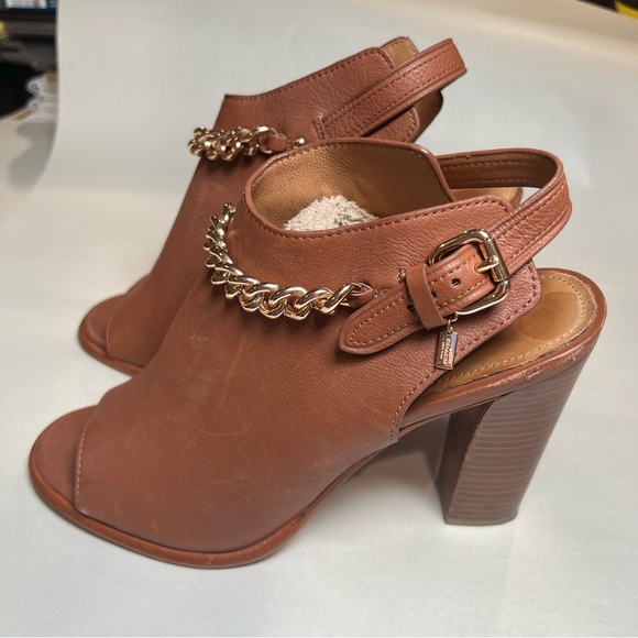 Coach Leanna Sandals Heel Size 9 Camel Brown Open Toe Sling Back Gold Chain - Picture 2 of 15
